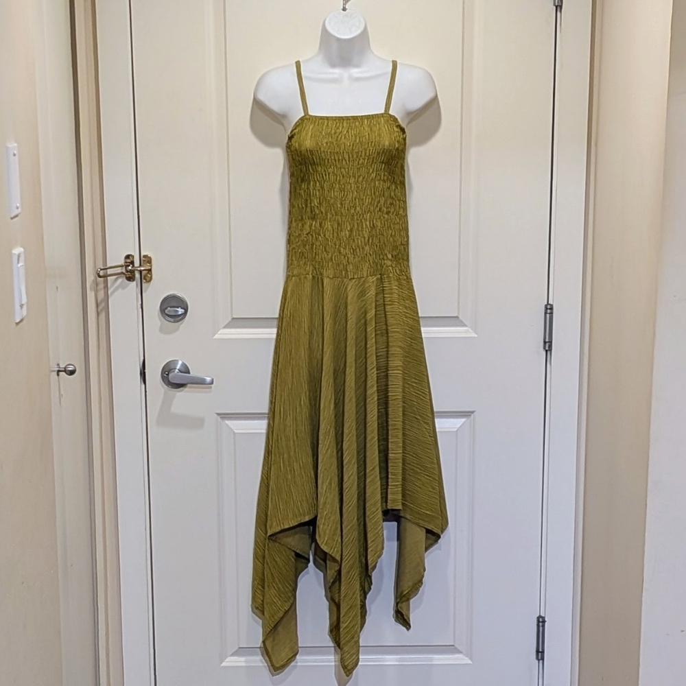 NWOT Beckwoman S-L Handmade 100% Rayon Green Handkerchief Dress